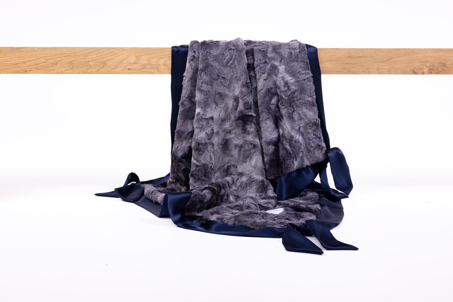 Dappled Night Sky Knotty Blankie