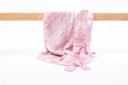 Pink Sandpiper Knotty Blankie
