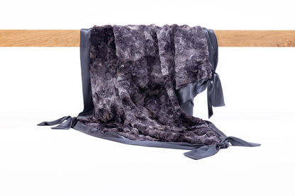 Dappled Charcoal Knotty Blankie