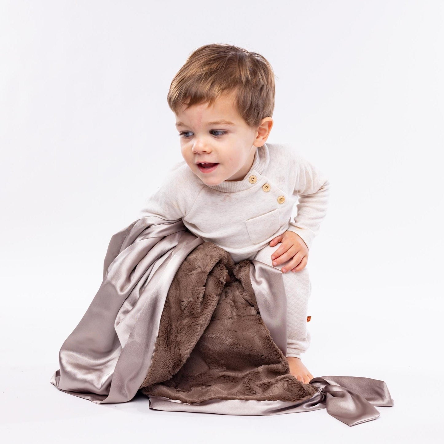 Mocha Knotty Blankie