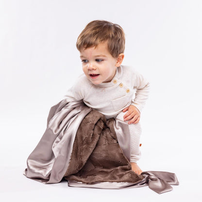 Mocha Knotty Blankie